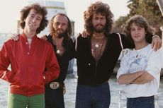 Lirik dan Chord Lagu Living Together - Bee Gees