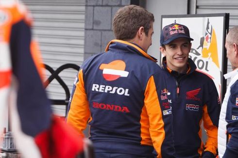 Marquez dan Rossi Bersinar pada Hari Pertama Tes di Phillip Island