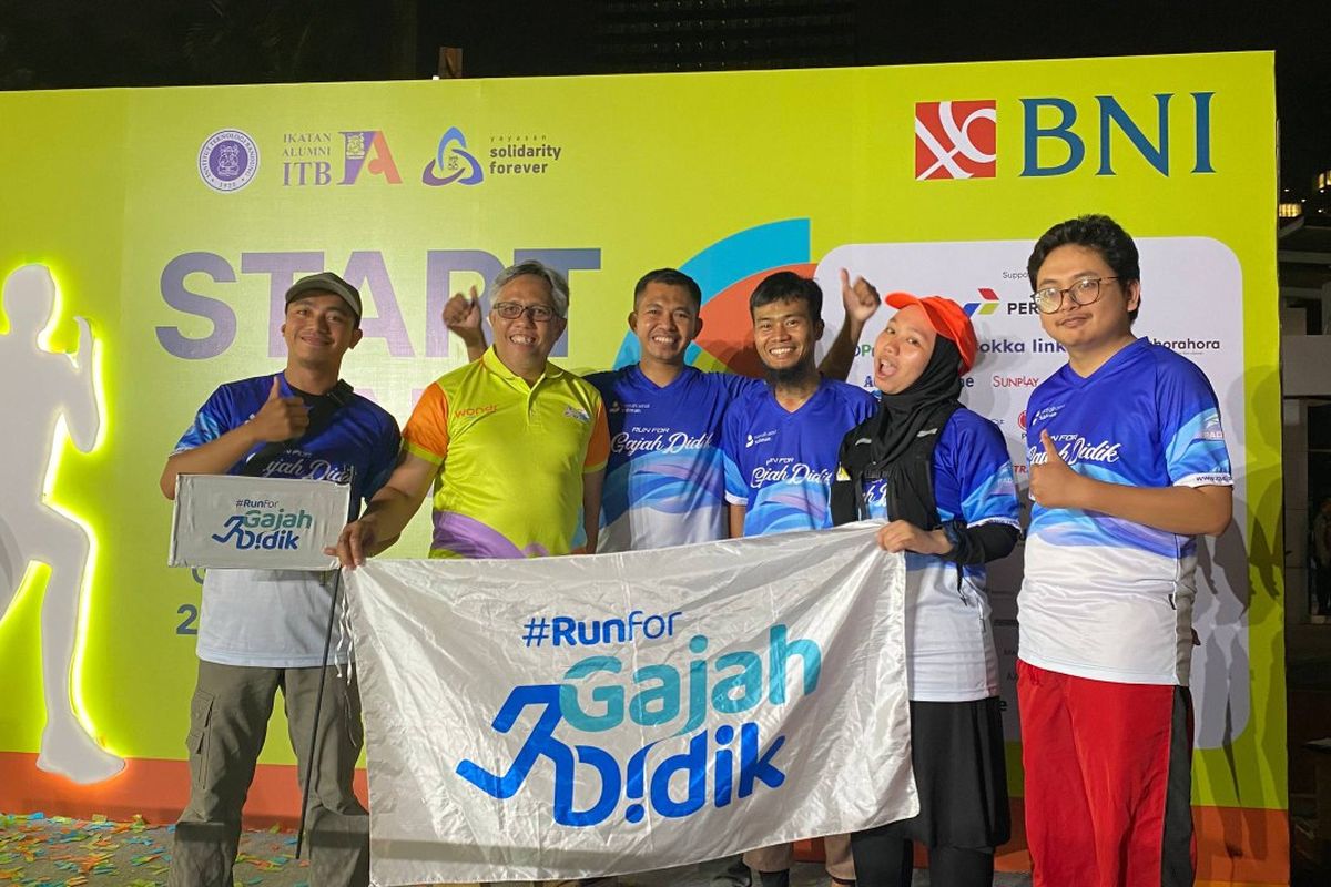 Wakil Rektor Bidang Akademik dan Kemahasiswaan Institut Teknologi Bandung (ITB), Irwan Meilano, dalam ITB Ultra Marathon 2025.