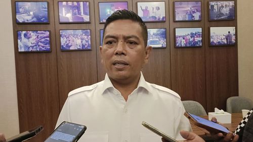 Kantongi Dukungan 10 Parpol, Andra Soni Yakin Bisa Lawan Airin pada Pilkada Banten 2024