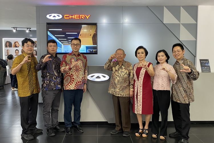 PT Chery Sales Indonesia (CSI) resmi membuka diler baru di wilayah Jakarta Selatan, tepatnya di Pondok Indah. 