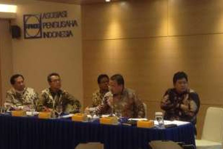 Diskusi Rancangan Undang-undang Tabungan Perumahan Rakyat (RUU Tapera) antara pemerintah dan Asosiasi Pengusaha Indonesia (Apindo), di Jakarta, Jumat (26/2/2016).