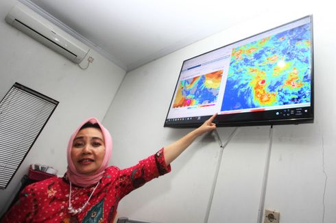 BMKG Peringatkan Potensi Siklon Tropis Teratai di Samudera Hindia, Barat Daya Lampung