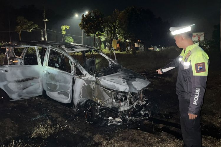 Rem Blong di Jalan Lingkar Salatiga, Innova Terbakar