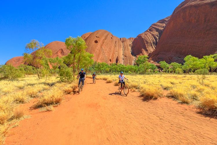 Uluru, Northern Territory. 