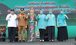 Ketum TP-PKK Resmikan Festival UMKM dan Pemeriksaan Kesehatan Gratis di Peringatan HKG Ke-53