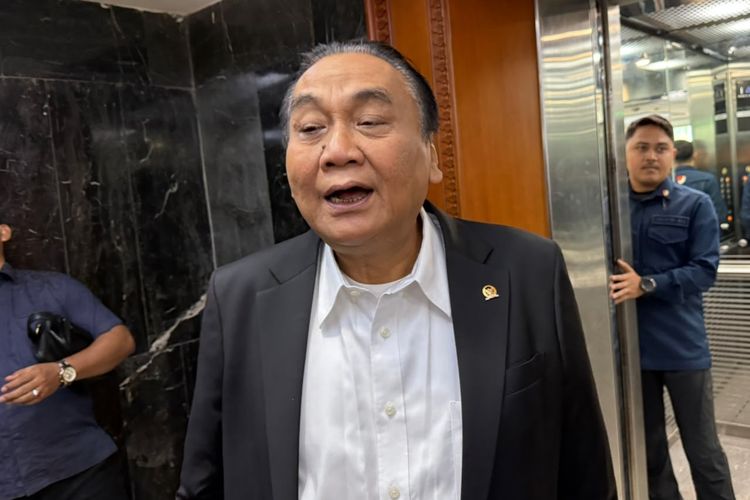 Putusan MK soal Ijazah Gibran, Bambang Pacul: Bola Belum di MPR