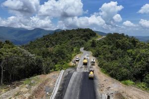 Jalan Trans Papua Jayapura-Wamena Ditargetkan Tuntas November 2026, Mobil Bisa Melaju Mulus