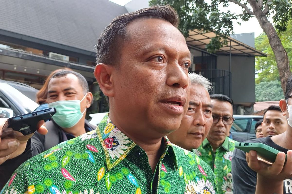 Wali Kota Jakarta Selatan Munjirin saat ditemui wartawan di Jalan Senopati, Kebayoran Baru, Jakarta Selatan, Kamis (23/11/2023).