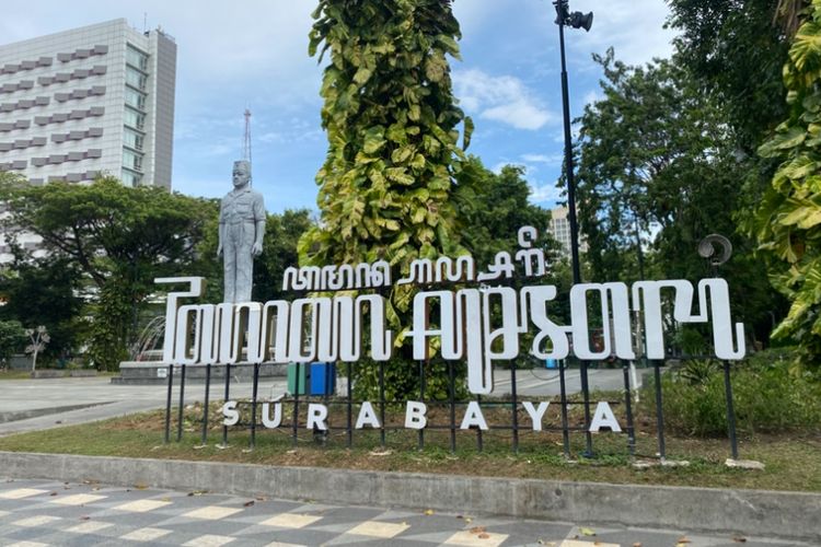Kondisi terkini Taman Apsari, Surabaya, Selasa (19/8/2025).