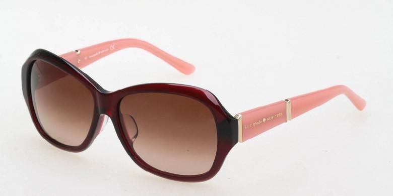 Koleksi terbaru kacamata surya dari Kate Spade, Rp. 2.005.000,-