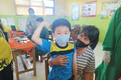 Cerita Siswa SD di Banyuwangi Tak Menangis Saat Disuntik Vaksin, Siswa SMP Justru Histeris 