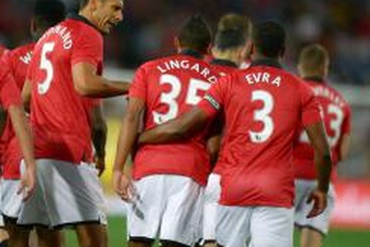 Manchester United berhasil mengalahkan A-League All Stars dengan skor 5-1 dalam laga persahabatan yang digelar di ANZ Stadium, Sydney, Sabtu (20/7/2013) waktu setempat. 