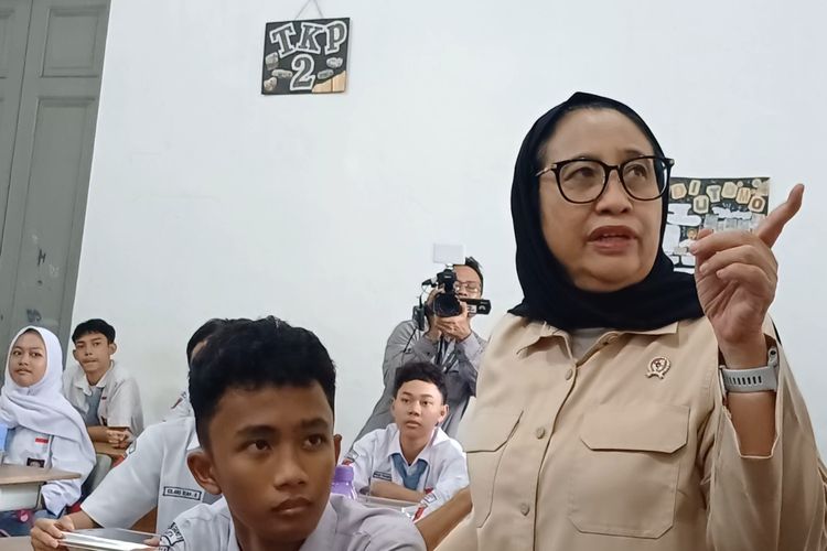 Maaf dan Evaluasi BGN Terkait Kasus Keracunan MBG di Duren Sawit Jaktim