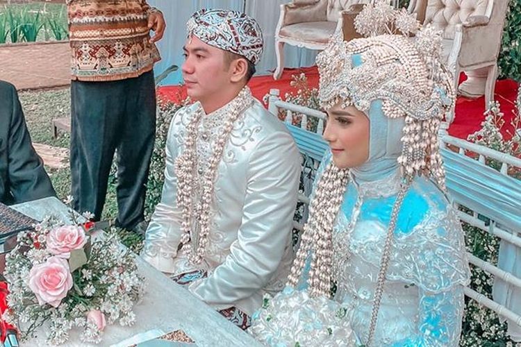 Rizki Syafaruddin atau yang lebih dikenal sebagai Rizky DAcademy menikah dengan gadis pilihannya, Nadya Mustika Rahayu, Jumat (17/7/2020).