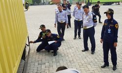 Angkutan Logistik Tak Boleh Kelebihan Muatan Sejak Awal Agustus