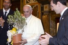 Laga Persahabatan, Paus Bingung Pilih Italia atau Argentina
