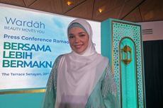 Dewi Sandra Kurangi Aktivitas di Luar Rumah selama Bulan Ramadhan    
