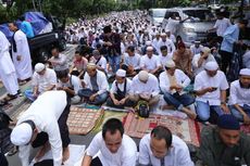 Wiranto: Luar Biasa, Unjuk Rasa Berubah Jadi Ibadah Gelar Sajadah