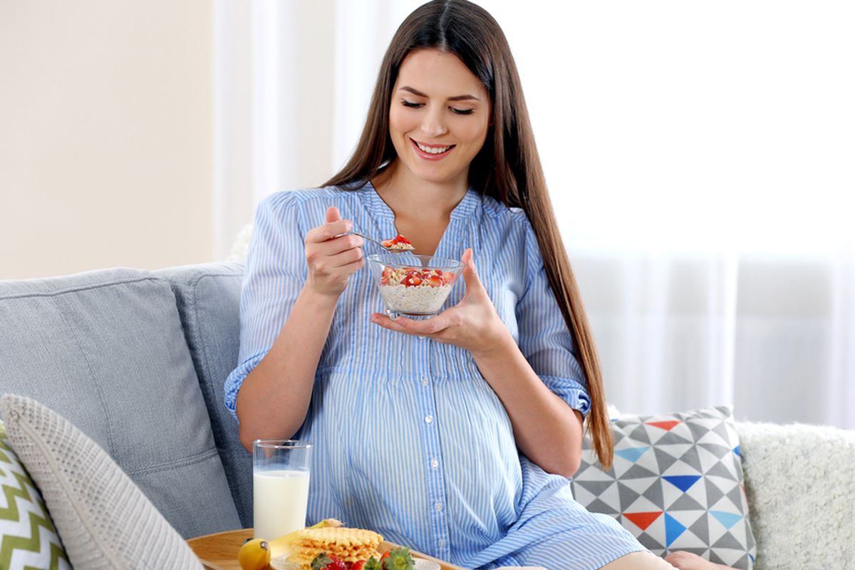 Salah satu kandungan nutrisi pada chia seeds untuk ibu hamil akan menghindarkan dari keguguran.