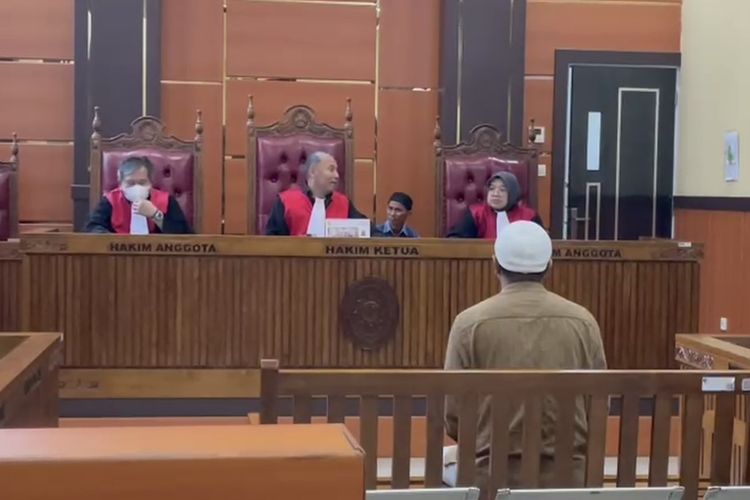 Yogi, Penyedia Internet di Mentawai Dituntut 3 Bulan Penjara, JPU: Tak Mendukung Program Pemerintah