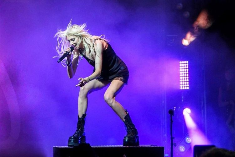 Vokalis The Pretty Reckless, Taylor Momsen