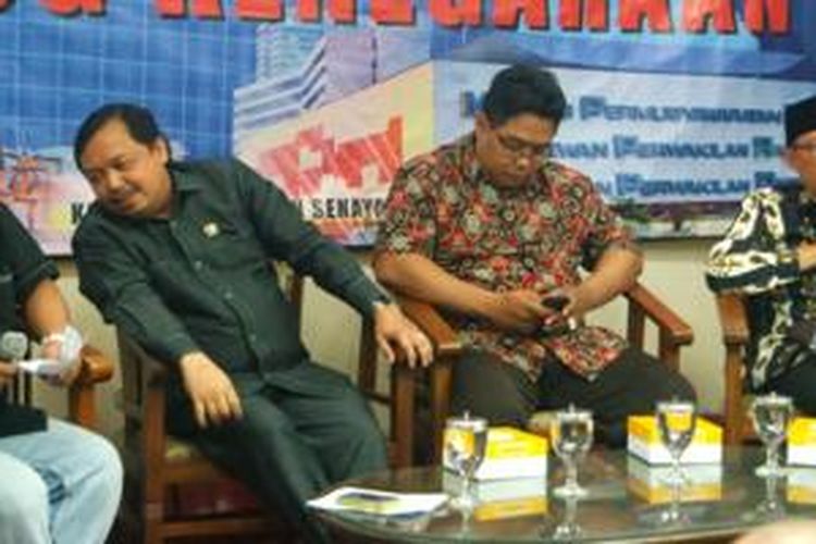 Wakil Ketua Komite II DPD RI Ahmad Nawardi dalam Diskusi Kenegaraan “Reshuffle: Solusi Stabilkan Gejolak Harga Pangan?” di Kompleks MPR/DPR/DPD RI Senayan Jakarta, Rabu (19/8/2015).