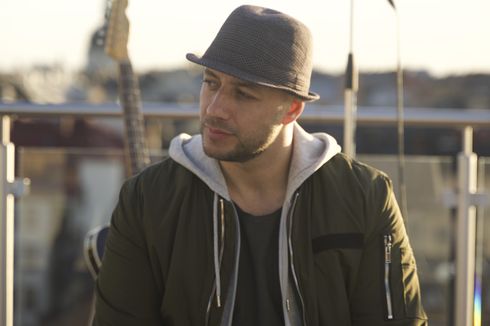 Lirik dan Chord Lagu Peace Be Upon You dari Maher Zain