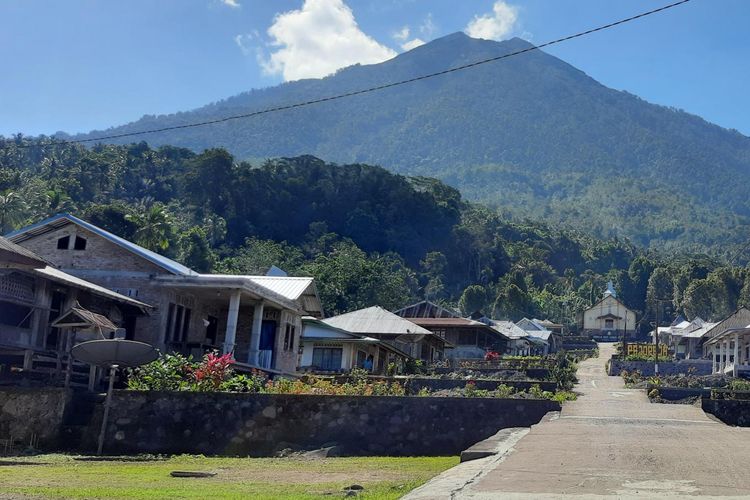 Desa Wisata Ululoga di Kabupaten Nagekeo, Nusa Tenggara Timur.