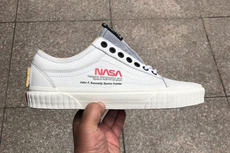 Vans Gandeng NASA Bikin Koleksi “Luar Angkasa”