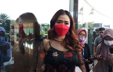 Vega Darwanti Beberkan Kondisi Terkini Tukul Arwana
