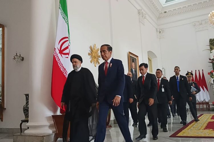 Presiden Joko Widodo dan Presiden Iran Ebrahim Raisi di Istana Kepresidenan Bogor, Jawa Barat, pada Selasa (23/5/2022). 