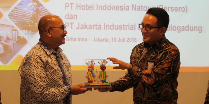 PT JIEP dan PT Hotel Indonesia Natour (Persero)/HIN melaksanakan penandatangan nota kesepahaman tentang ?Kerja sama Pendayagunaan dan Pengembangan Lahan di Kawasan Industri Pulogadung?.