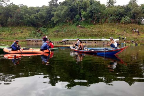 Kronologi Sampan Terbalik di Waduk Cirata, 5 Orang Tewas dan Diduga Kelebihan Muatan