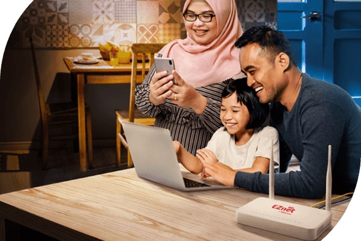 Layanan internet murah EZnet dari Telkomsel. Harga Rp 150.000 per bulan kecepatan 10 Mbps.