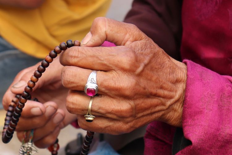 Makna di Balik Zikir 33 Kali Setelah Sholat Fardhu