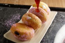 Resep Donat Bomboloni Strawberry untuk Ide Jualan