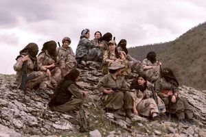 Pasukan Kurdi Sudah Siap di Perbatasan Iran, 1 Batalion Wanita Semua