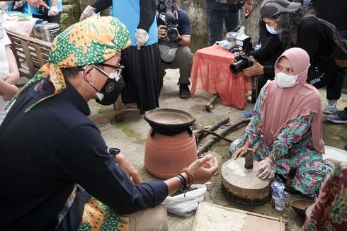 Hindari Kerumunan di Destinasi Unggulan, Sandiaga Uno Perkuat Desa Wisata