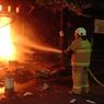 Toko Plastik di Duren Sawit Dilahap Api akibat Korsleting Listrik