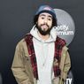 Ramy Youssef Ungkap Cara Pengantar Trofi Emmy Awards jika Nomine Tidak Menang