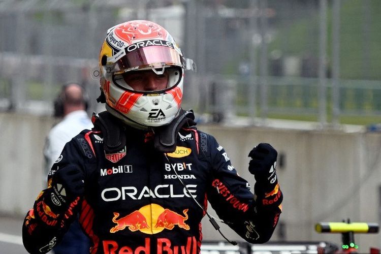 Hasil Sprint Race GP Austria menghadirkan Max Verstappen sebagai pemenang di Red Bull Ring, Austria, pada Sabtu (1/7/2023) malam WIB. Terkini, Max Verstappen tampil dominan pada balapan F1 Grand Prix Hongaria 2023. Verstappen pun mengukir rekor tujuh kemenangan beruntun musim ini.