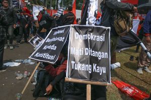 Polda Metro Tetapkan 19 Demonstran di DPR jadi Tersangka