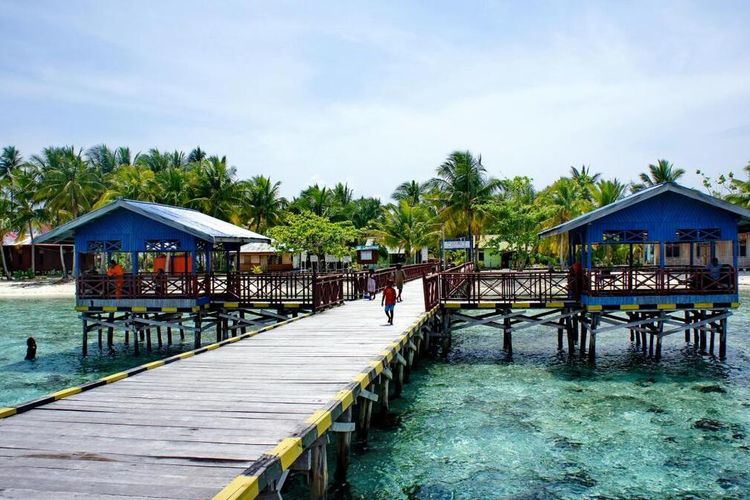 Pulau Gag, salah satu pulau penghasil Nikel di Kabupaten Raja Ampat, Provinsi Papua Barat Daya.