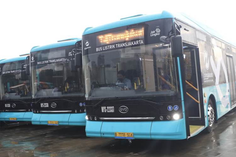 Armada bus listrik Transjakarta 