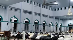 Puluhan Ribu Santri dan Alumni Lakukan Sujud Syukur di Peringatan 100 Tahun Gontor
