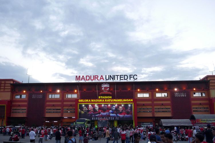 Salah satu stadion yang menjadi homebase Madura United, Stadion Gelora Madura Ratu Pamelingan Pamekasan, JAwa Timur.