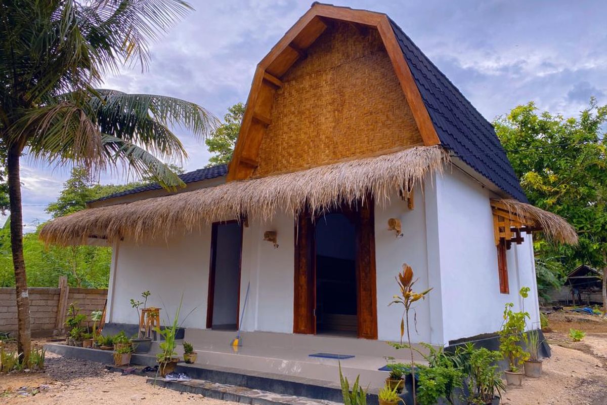 Kementerian Pekerjaan Umum dan Perumahan Rakyat (PUPR) memastikan sebanyak 915 rumah tidak layak huni telah selesai dibedah untuk mendukung ajang MotoGP serta dapat digunakan sebagai homestay untuk menunjang pariwisata di Lombok, Nusa Tenggara Barat (NTB).