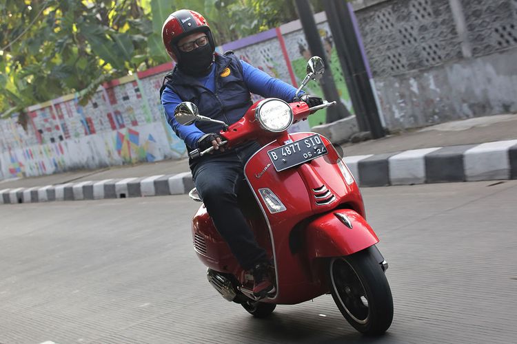 Media tes ride Vespa GTS Super 150