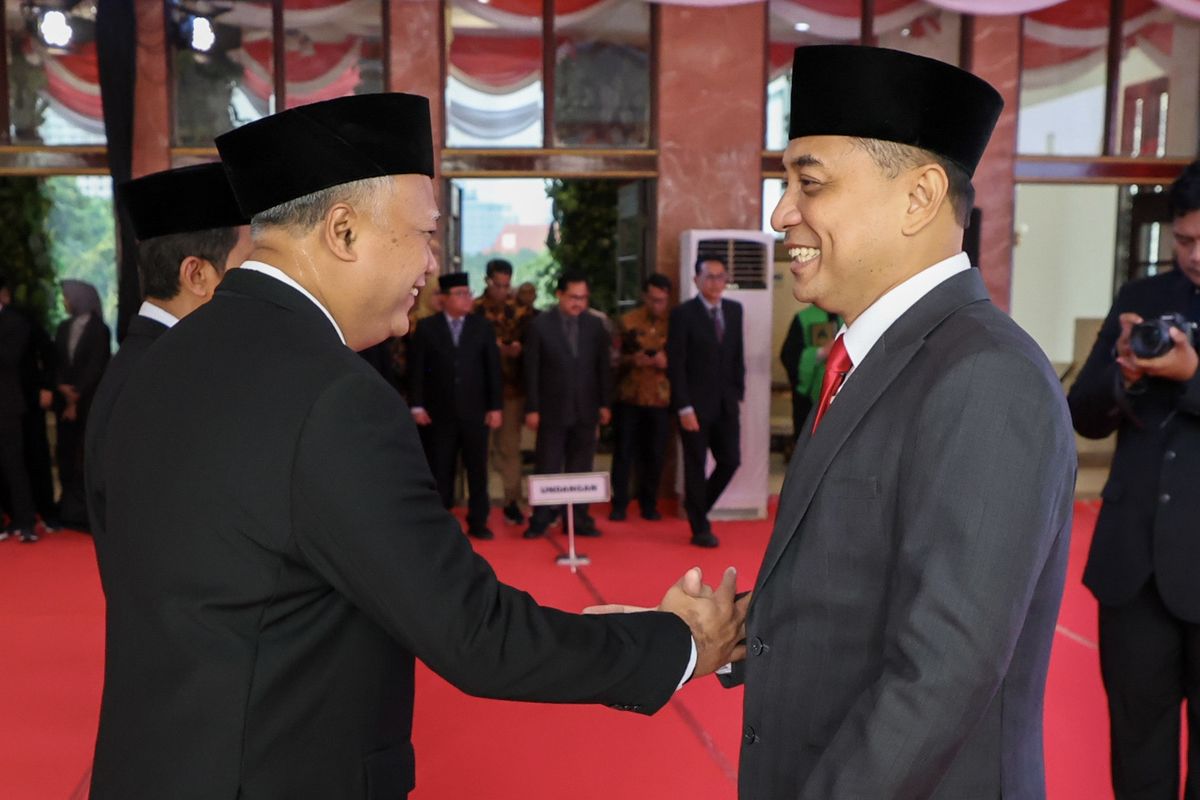 Prosesi pelantikan Lilik Arijanto sebagai Sekda Surabaya, Kamis (4/9/2025).